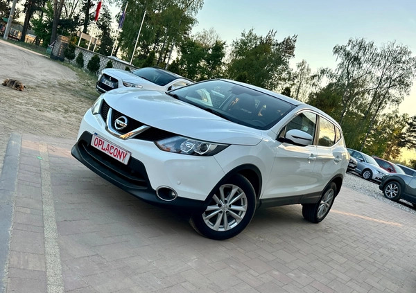 Nissan Qashqai cena 54300 przebieg: 84122, rok produkcji 2017 z Ostrołęka małe 172